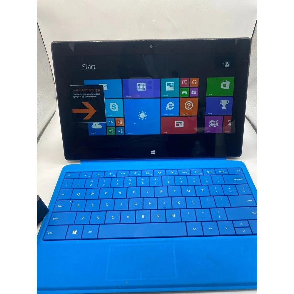 Microsoft Surface RT (Model 1516) 10.6
